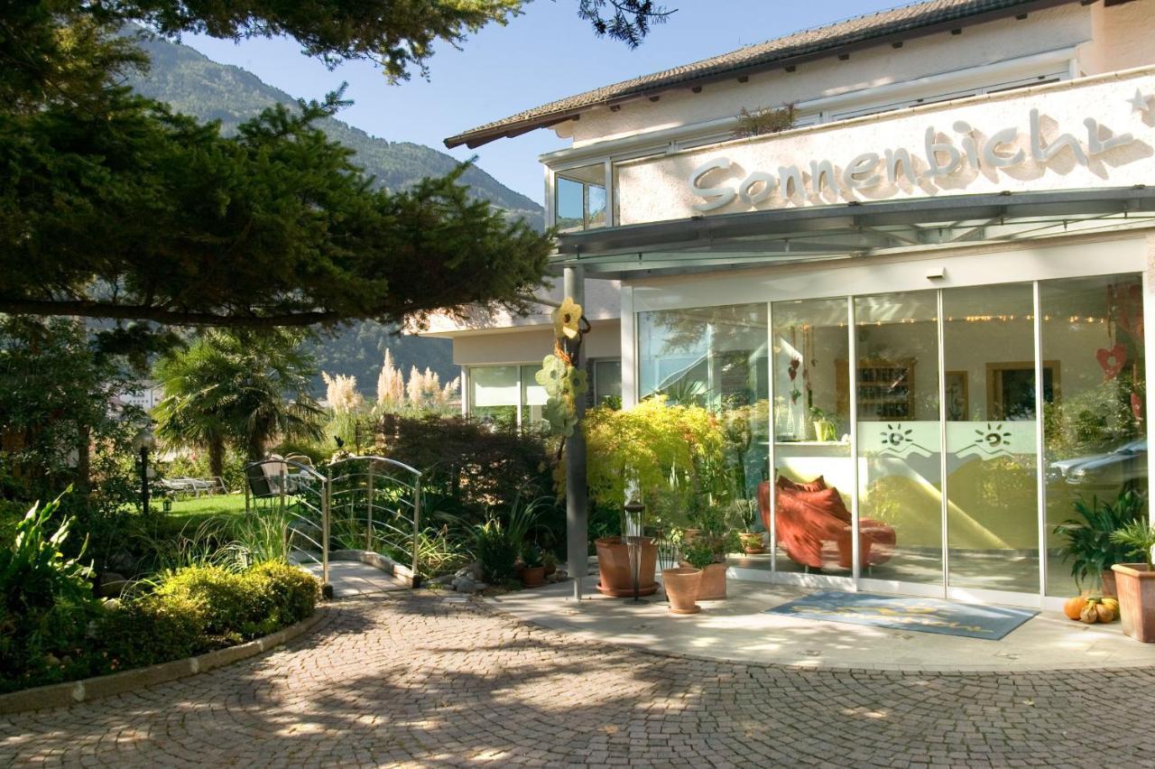 Palmengarten Hotel Gstoer Lagundo Exterior photo